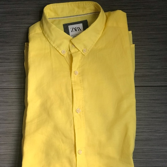 Lightweight yellow shirt - Picture 2 of 8